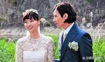 李娜英和元彬都是极为低调朴素的人,他们的婚礼仅花费了6000块钱,而在