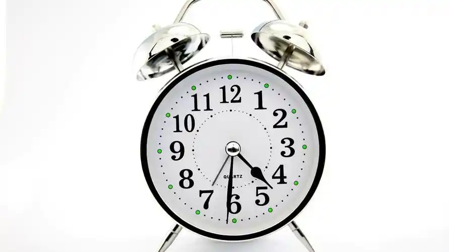 他们每天早上4点半起床