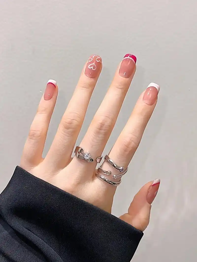 甜心辣妹959595 少女法式美甲.冰透色刷渐变  白色 淡 - 抖音