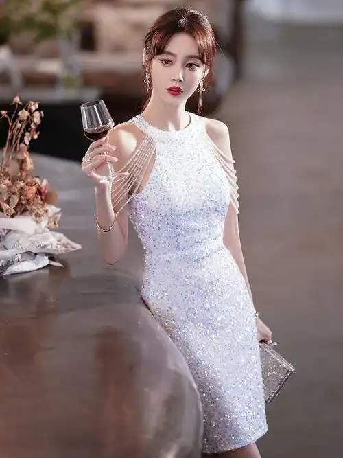 白色高贵晚礼服女小个子短裙2022新款高级感高端轻奢小众生日宴会