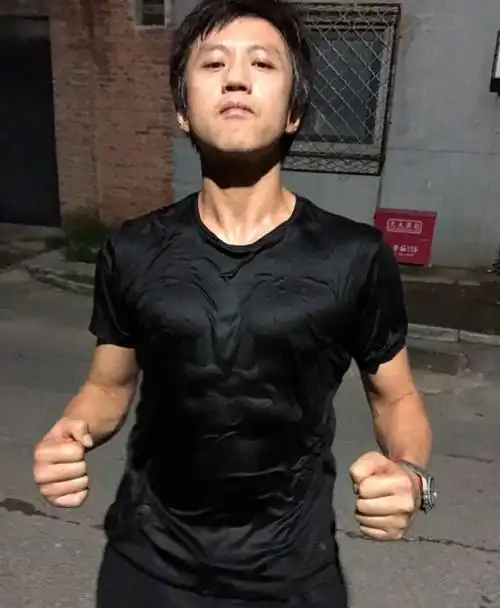 邓超2个月瘦40斤减肥食谱曝光孙俪却说见到他我都要绕道走