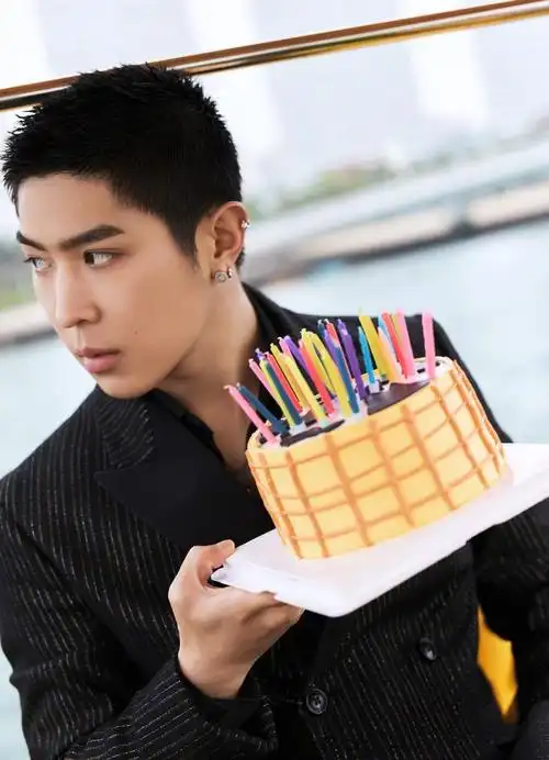 是的哥哥桑延是演员马伯骞victor祝28岁生日快乐期待更多惊喜作品