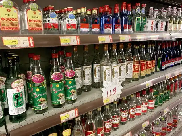 超市3款"无人问津"的酒,是少有的纯正粮食酒,可惜很少人知道