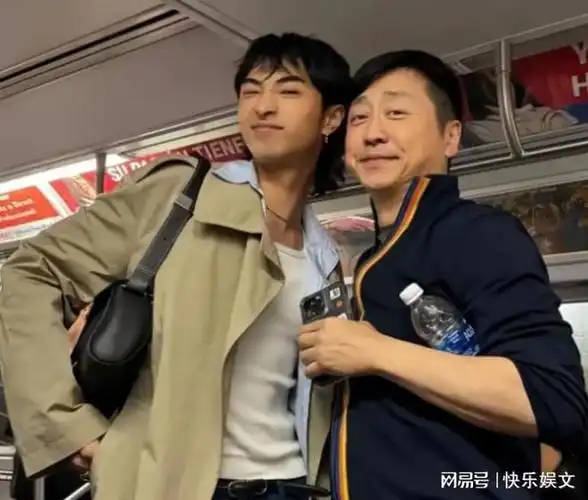 前夫庾澄庆现身,两人离婚15年再欢聚|秦昊|哈利|记者|娱乐圈|摇滚乐