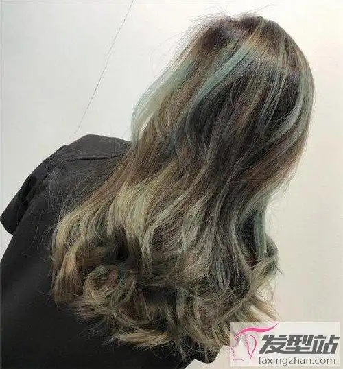 褪完色可以直接染吗漂染头发要多久