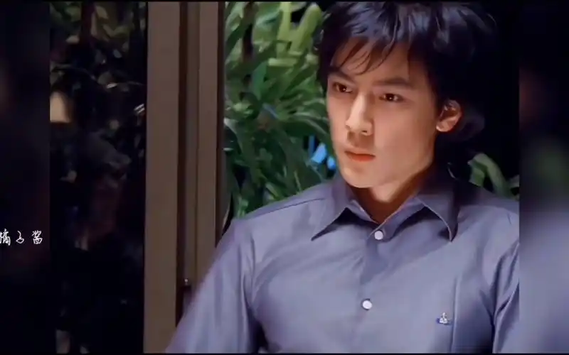 贾玲现身好莱坞片场,吴彦祖发文晒照夸赞,伍仕贤高圣远现身支持