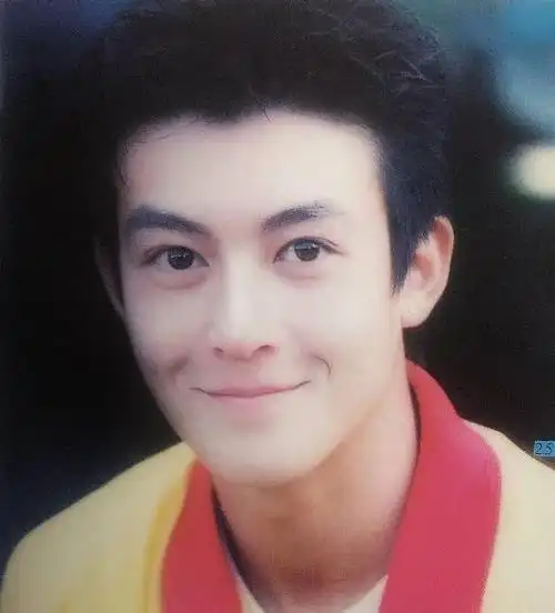 12年前是谁拿走了陈冠希的电脑那8个自毁前程的女星现状又如何