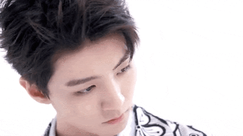 王俊凯皱眉合集帅气杀伤力max