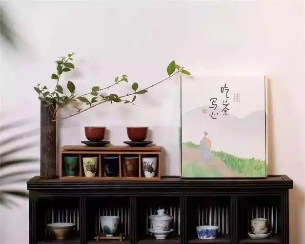 生活需要仪式感,泡一壶茶,手写《茶经》感受方块字的魅力.