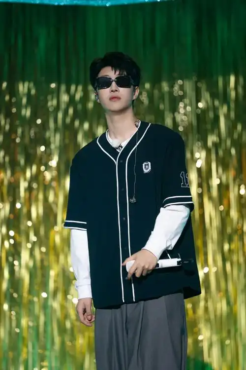 范丞丞&丞星30天营业挑战