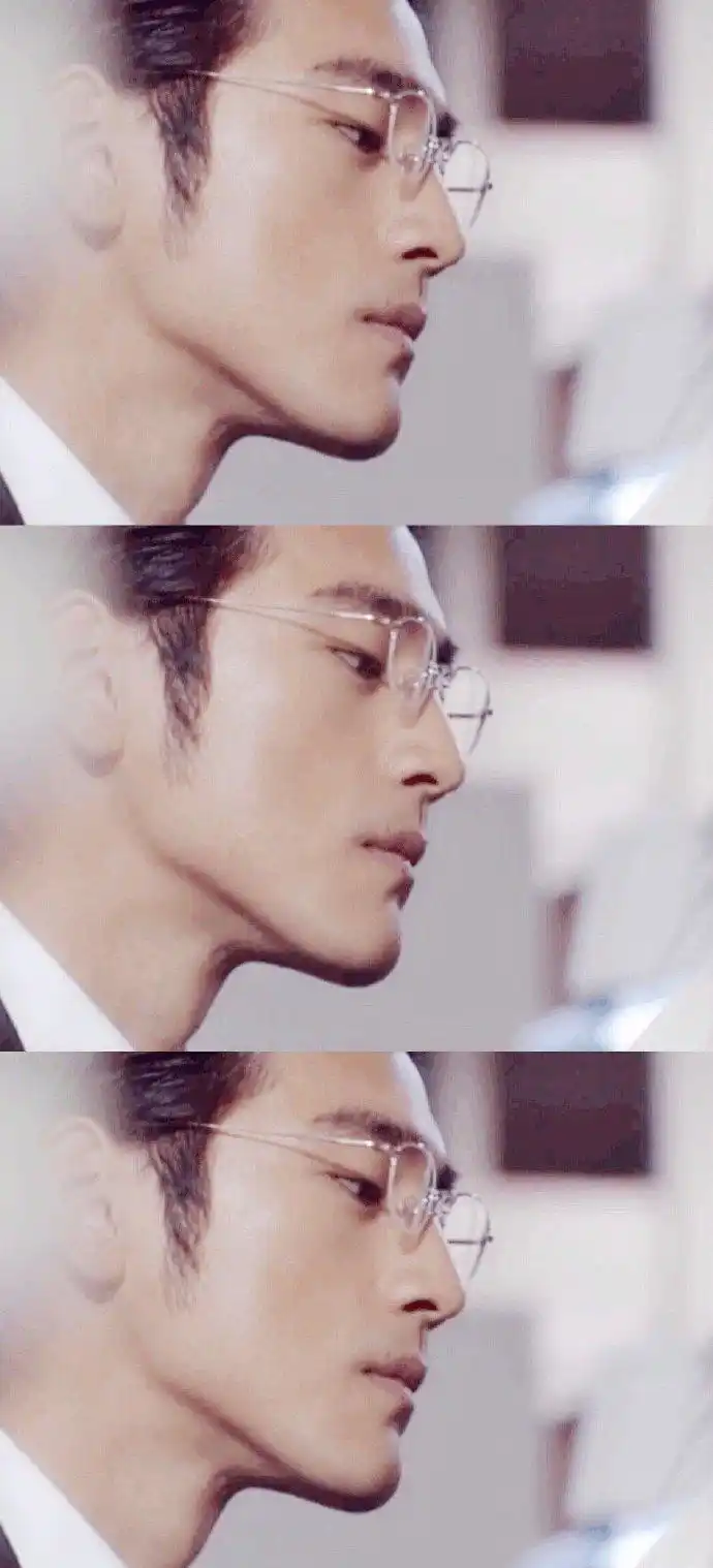 高颜值侧脸照大赛#		金城武超话	这个是神级的