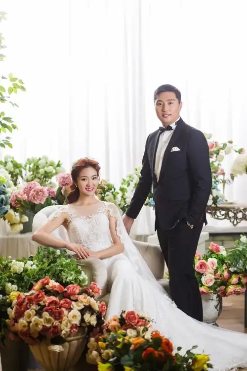 org/1999/xhtml">    卢艺木,朱洁结婚请柬吉日:2016-12-24      倒