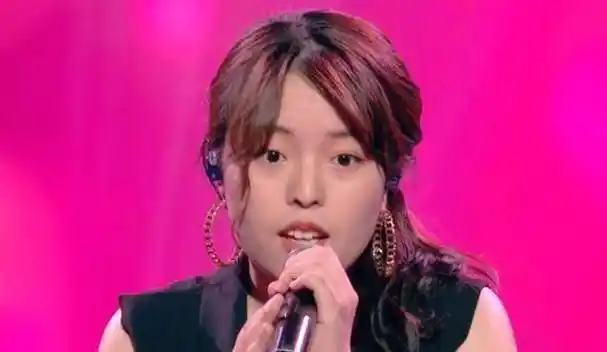 原创中国好声音那英破釜沉舟或再成冠军导师哈林又要陪跑了