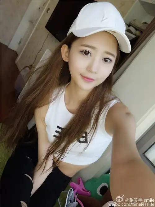 非主流小清新妹子张笑宇自拍美图