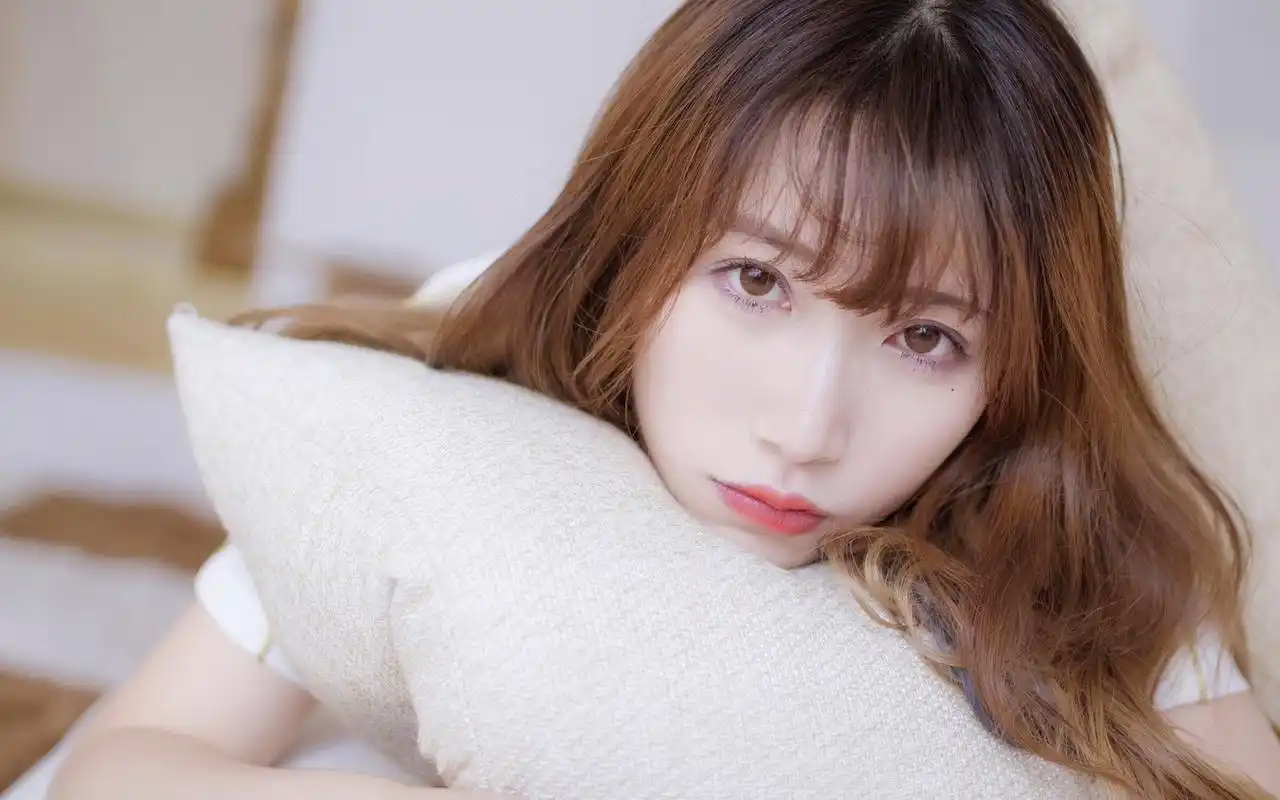 迷人性感美女私房诱惑写真图片壁纸