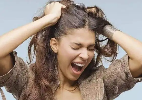 突然暴躁易怒该怎么办 警惕这些疾病?