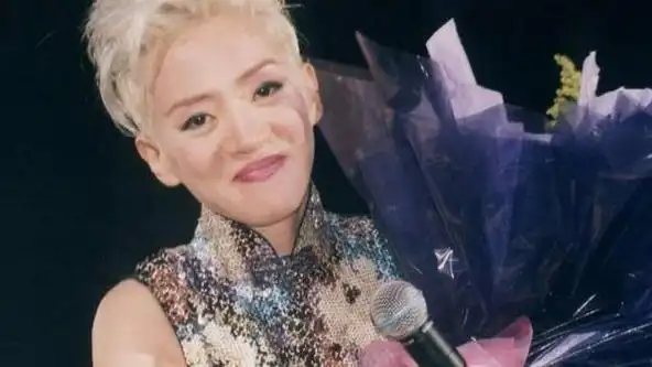 梅艳芳:癌症晚期遭生母疯狂"吸血",拒见赵文卓,她经历了啥?