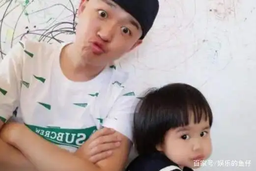 包贝尔女儿因靳东秒变小迷妹,感叹饺子可爱同时,发现靳东变优秀