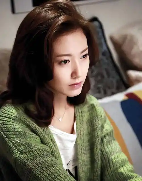 演员高露:我这辈子最正确的决定,就是隐婚为丈夫生下一儿一女