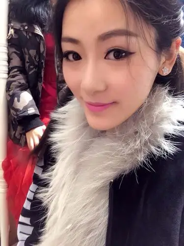 8028李佳