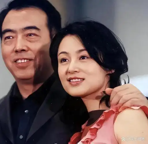 看了陈雨昂的"朋友圈"才明白,为啥陈凯歌总对陈飞宇恨铁不成钢