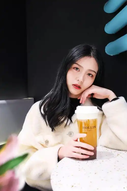 潮美胃奶茶妹妹下饭少女她一笑就甜到心坎里啦