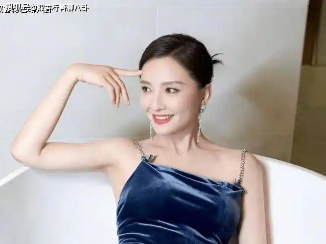 《甄嬛传》孙茜疑似被家暴,发文澄清,照片人不是本人_《甄嬛传》槿汐