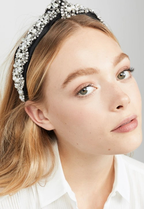 《三十而已》:没有完美的人生,可还有体面的妆容