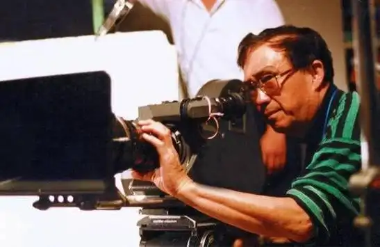 曹银娣最美越剧小生背影倾倒千万粉丝徐派转陆派风采动人