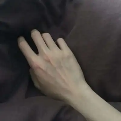 手控头像男生好看的手手79月牙儿