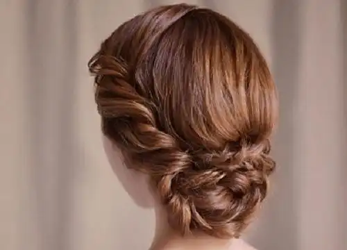 优雅低发髻新娘盘发造型