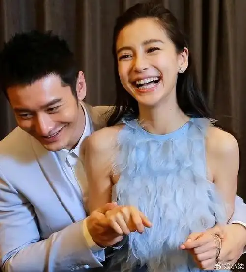 黄晓明叶珂外出仍避嫌,杨颖懒理前夫忙复出,登国内杂志再试水|杨颖