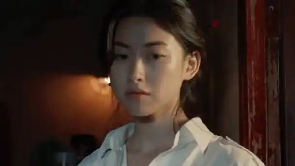 朱珠在电影《海上迷情》里的眼神戏好牛