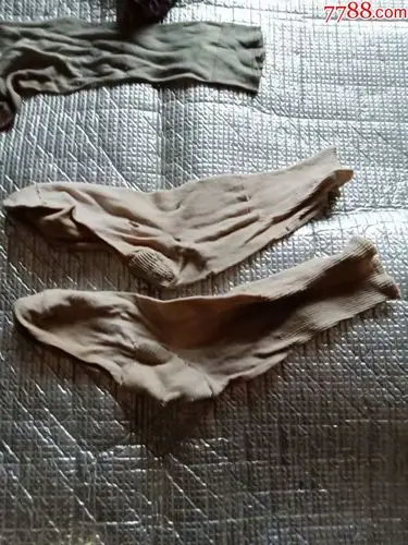 怀旧老补丁袜子4个-袜子-7788收藏__收藏热线