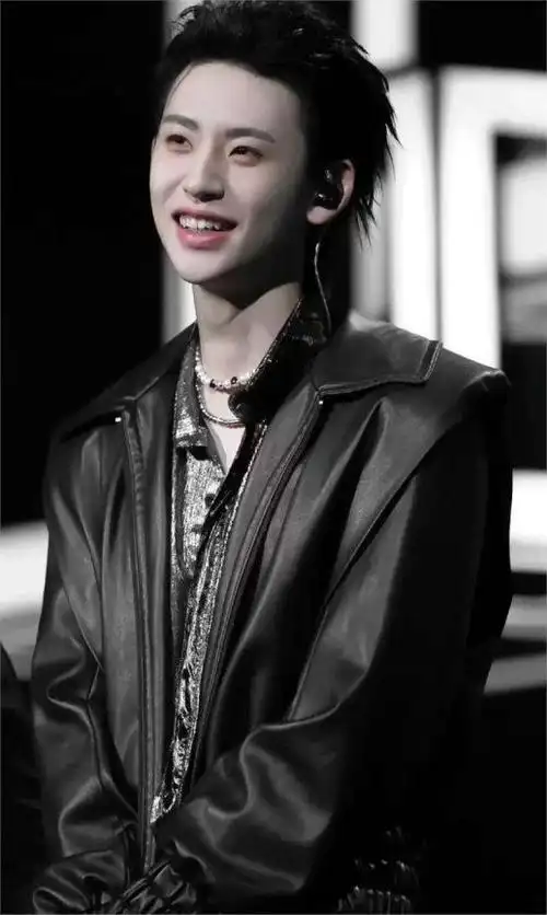 小鬼自曝结婚生子计划!张碧晨询问表情耐人寻味,两人曾传绯闻