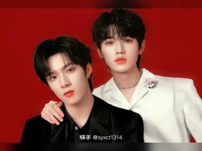 时代少年团的宋亚轩刘耀文的cp照片来,没错是文轩啊啊啊啊啊啊啊啊.