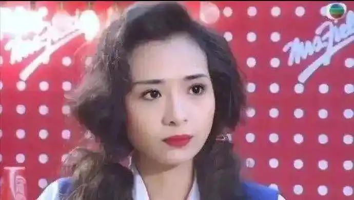 秦虹:脚踢叶子楣,拳打洪金宝,香港电影史被遗忘的明珠_叶玉卿_影片