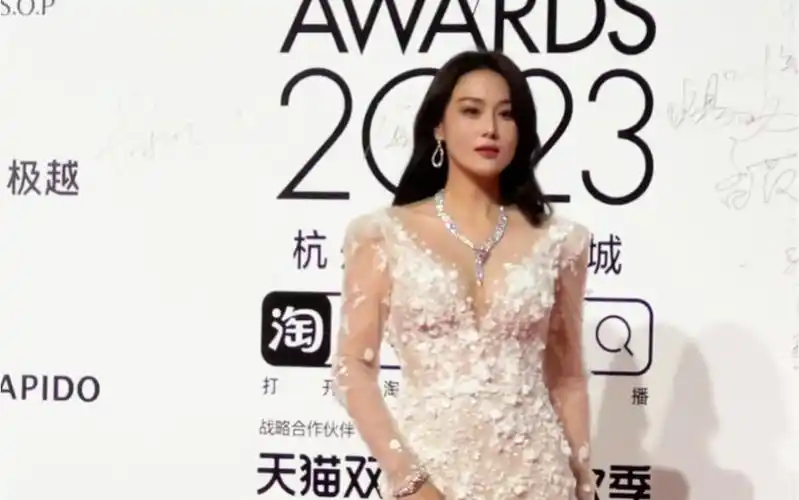 张馨予##elle风尚大典##elle红毯