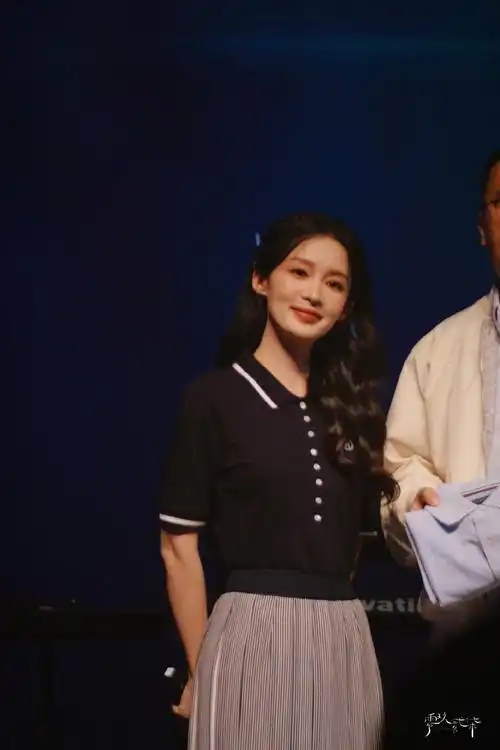 李沁tommyhilfiger品牌代言人##李沁学姐妆