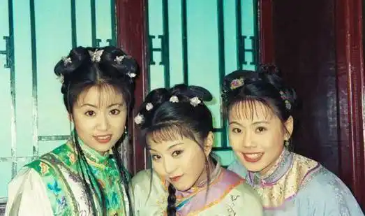 原创还珠柳红带14岁女儿追星苏有朋大长腿身高赢妈妈颜值真高