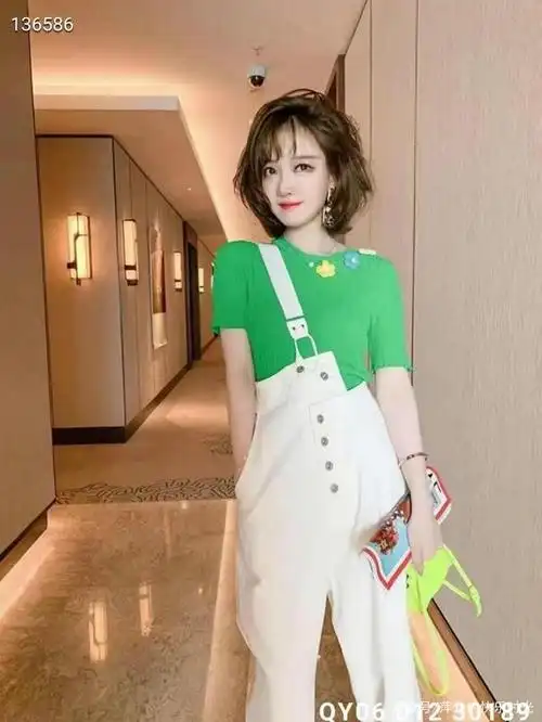 2021年夏款女时尚t恤 背带裙和t恤 背带裤的穿搭