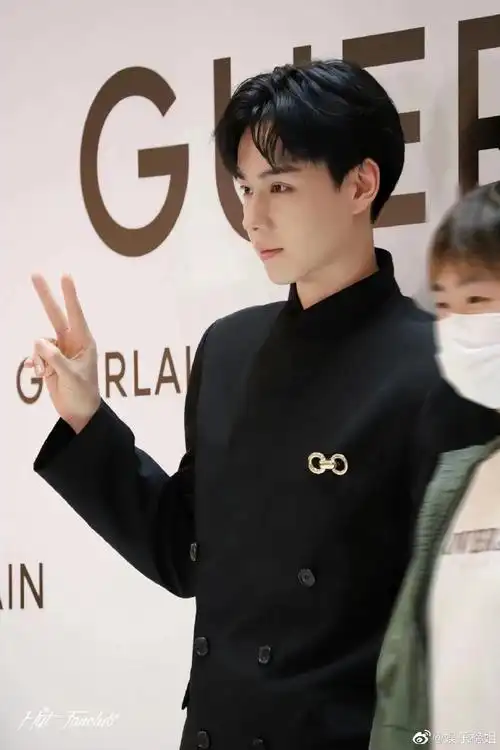 胡一天南京活动状态#胡一天颜值鲨人事件!