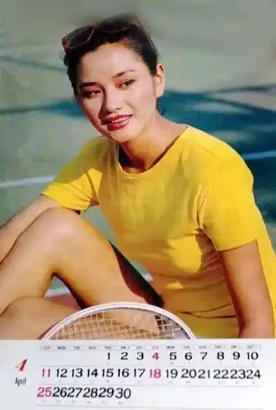 瞿颖:成也花瓶,败也花瓶_母亲_感觉_邹雄