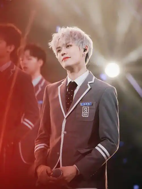 出道那晚的99宝   哭的心痛   #林彦俊  #原来我很爱你  #偶像练习