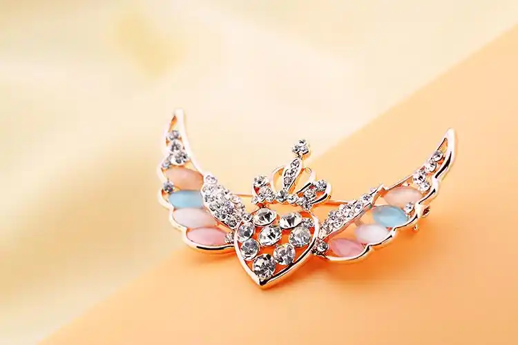 酷美人 时尚大衣胸针爱心翅膀女胸花皇冠胸针复古别针姐妹胸花