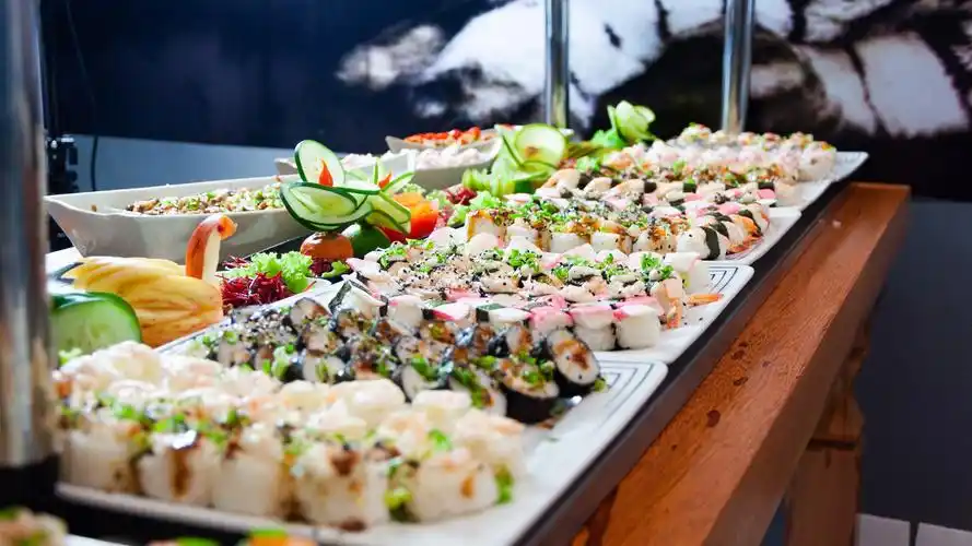 高清自助餐图片桌面壁纸_自助餐摄影素材壁纸_三千图片网