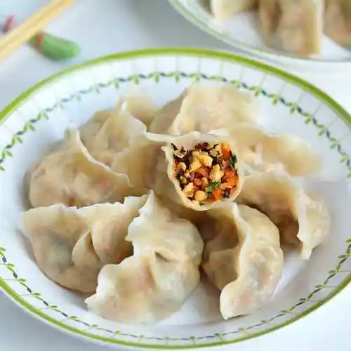 素三鲜馅饺子的做法_素三鲜馅饺子怎么做_meggy跳舞的苹果的菜谱_美食