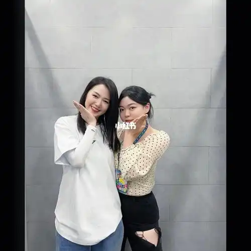 永远爱温柔善良又可爱认真的维维姐