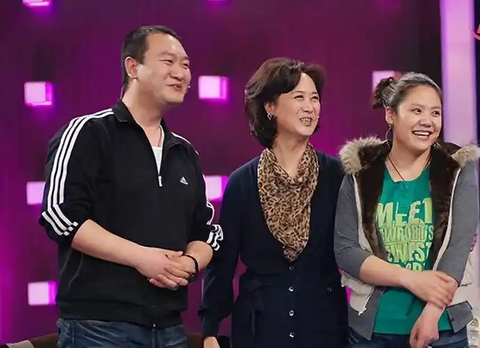 著名演员韩青:母亲柏寒病逝11年,他的内心依然有钝痛_生活_父亲_人生