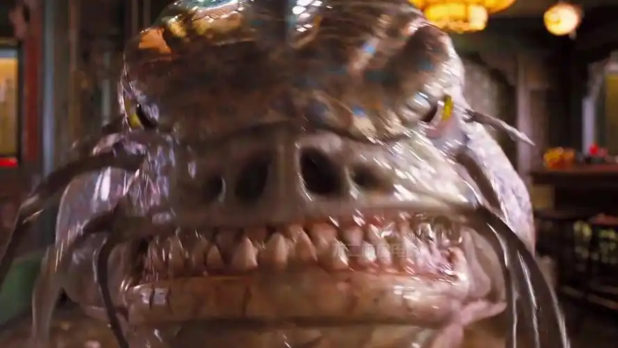 盘点电影里的变异鱼怪,哪个更厉害?虎头鱼凶猛无比!